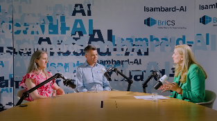 Emma Hindley (UK Gov), Simon McIntosh-Smith (BriCS) and Dr Claire Thorne (Deep Science Ventures)
